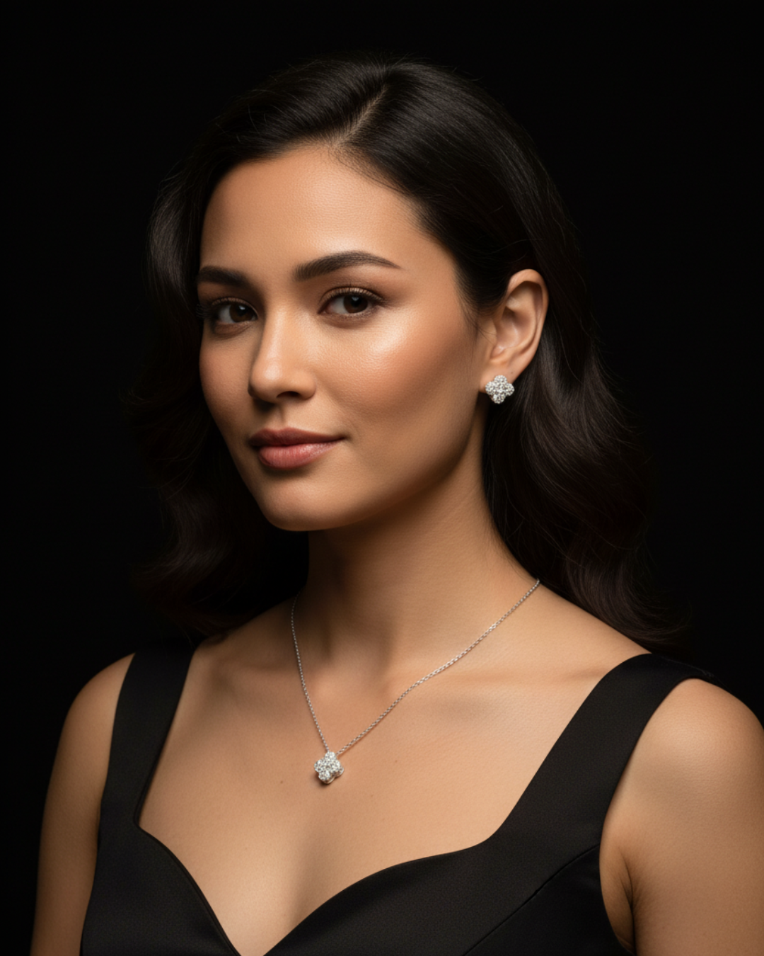 “Eclat Clover” Necklace & Earring Set(SILVER)